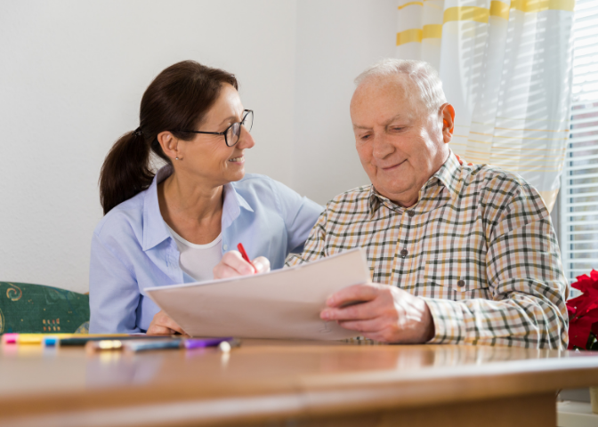 HSCP Occupational Therapist with elderly patient